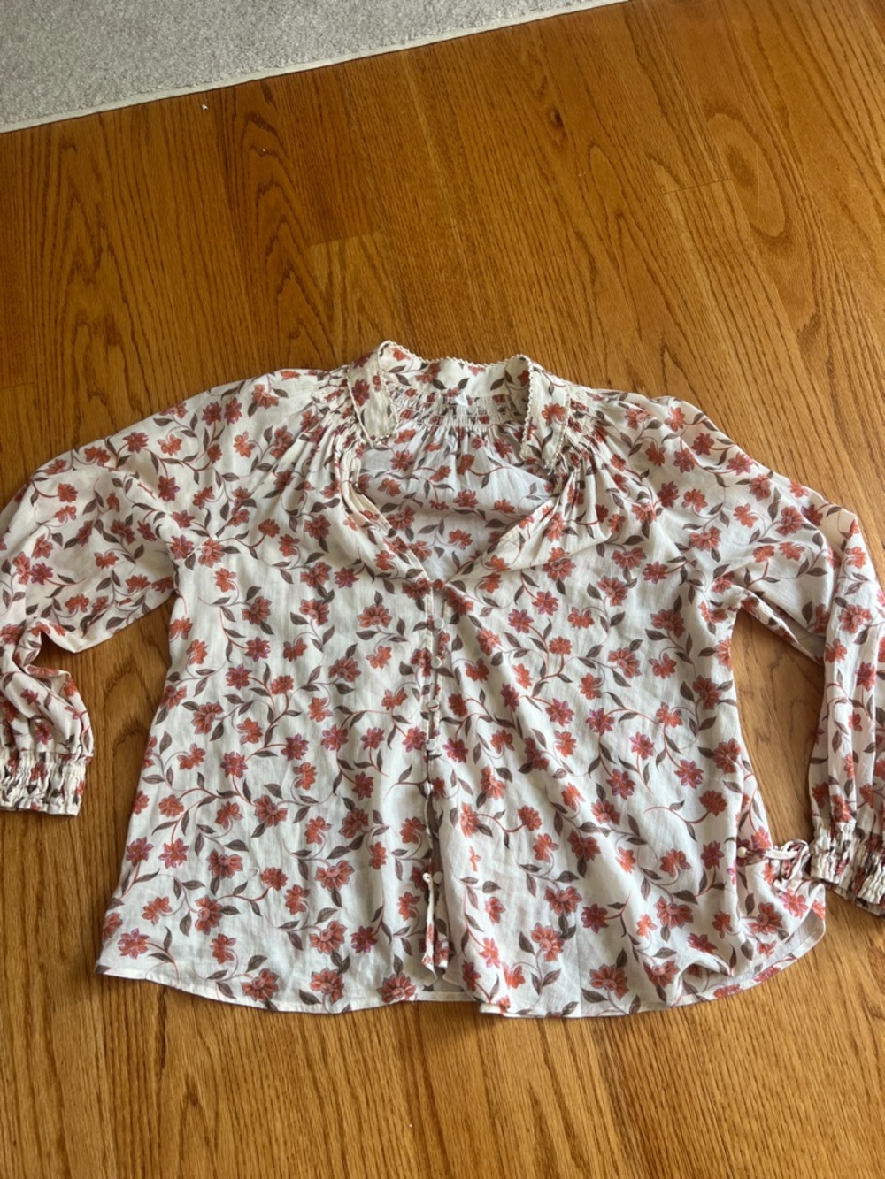 Kivari Floral Smocked Yoke boho Top - medium - beaded tassels low cut